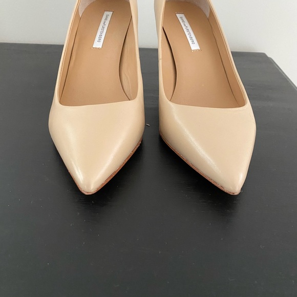 Women’s pumps DVF size 10 - Picture 6 of 6